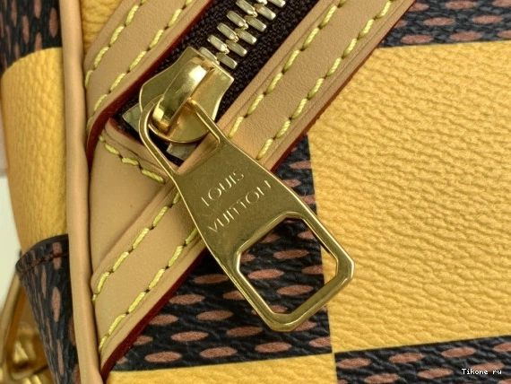 Cheap Messenger-24*24*8CM Chess VUITTON LOUIS 0815